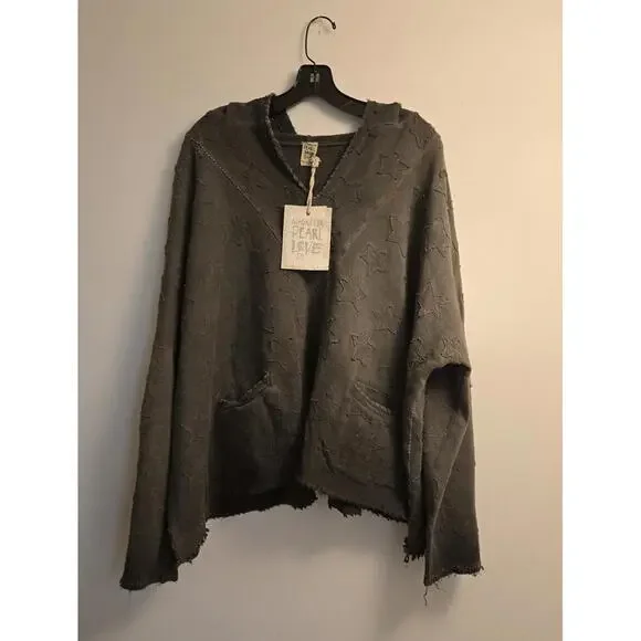 Magnolia Pearl Star Applique Fritza Hoodie - Picture 3 of 8